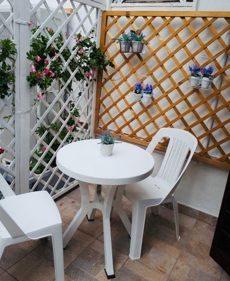 Bed and Breakfast Virgilio’s Garden Castellammare di Stabia Exterior foto